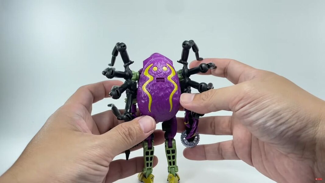 Transformers Legacy Predacon Tarantulas In Hand Image  (31 of 48)